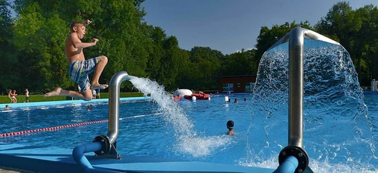 Sommerbad Kleinzschocher - Freibäder in Leipzig