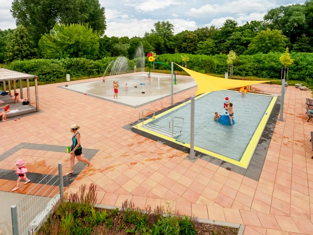 Sommerbad Schönefeld Wasserspielplatz