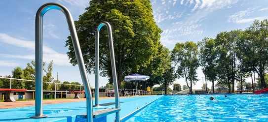 Sommerbad Südost - Freibäder in Leipzig