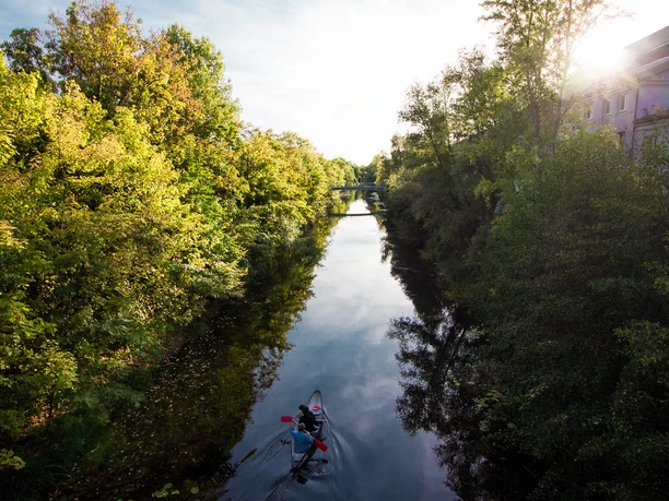 Walk along the Karl Heine Canal