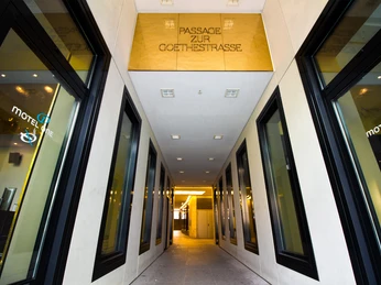 Durchgang zur Goethestraße Theaterpassage - Architektur der Höfe und Passagen in Leipzig