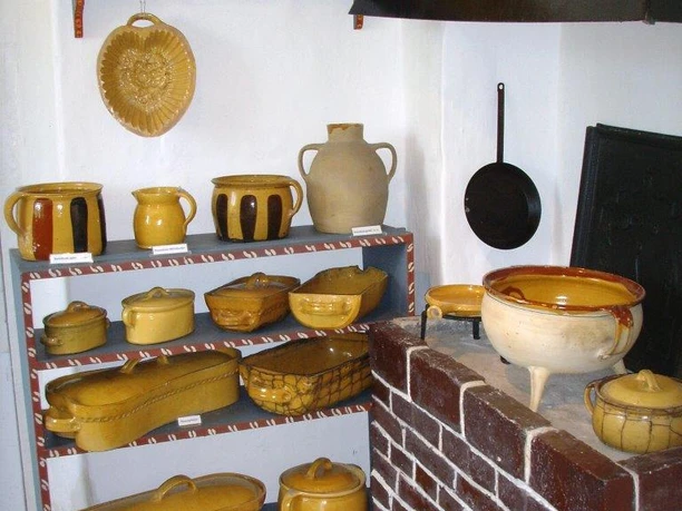 Kohren ceramics in the Töpfermuseum Kohren-Sahlis