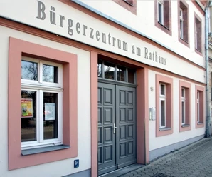 L'office de tourisme de Frohburg est situé directement sur le marché et ne peut pas être manqué.