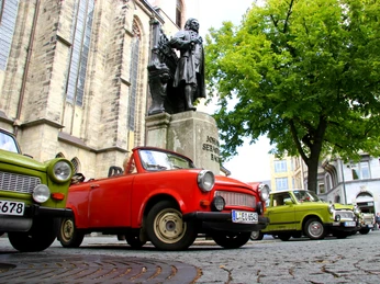TRABI erleben am Bachdenkmal - Erlebnisse und Touren in Leipzig