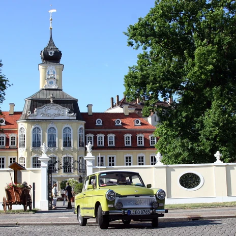 Vivre le TRABI au château de Gohlis - Expériences et tours à Leipzig