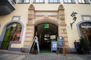 Wejście Webers Hof - Architektura domów i pasaży w Lipsku