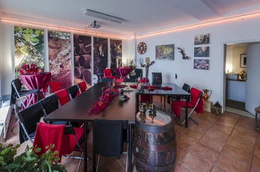 Bar Weine & Events, gdzie również odbywają się wydarzenia, gastronomia w Lipsku, weinstube, vinothek, wydarzenia