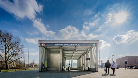 Haltestelle Wilhelm-Leuschner-Platz - Verkehr in Leipzig