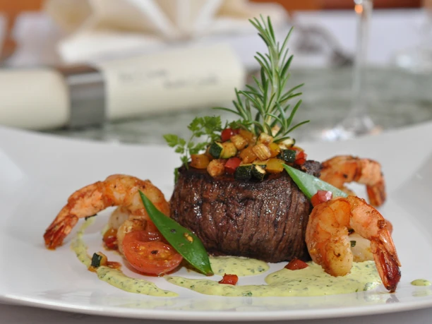 Restaurant Zur Quelle | Menübeispiel Restaurant Zur Quelle | Menübeispiel