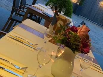 Restaurant Zur Quelle | gedeckte Tafel