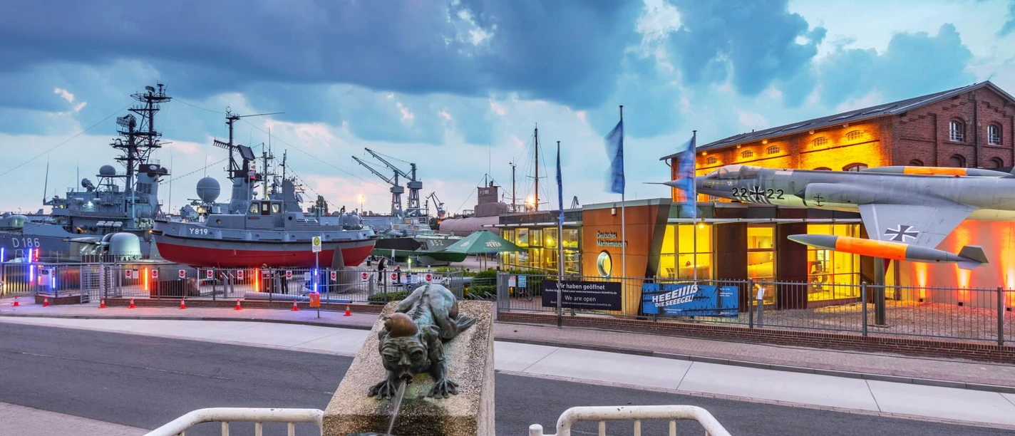 Deutsches Marinemuseum abends