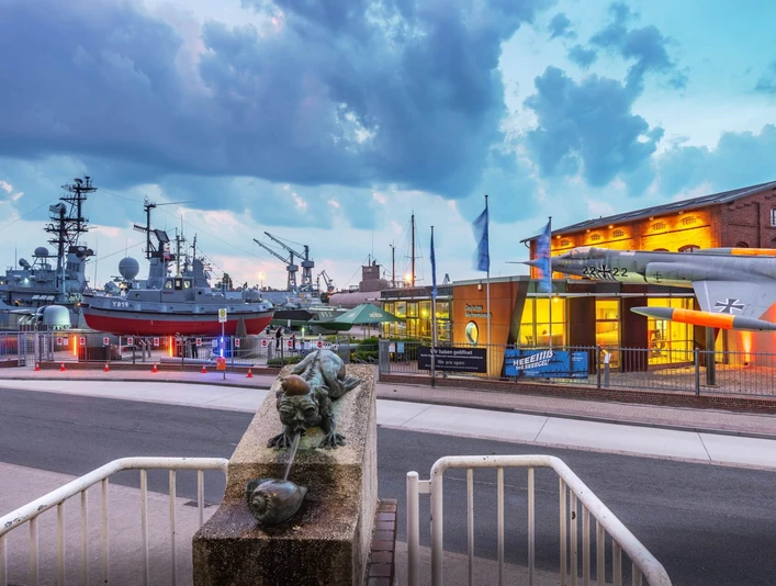 Deutsches Marinemuseum abends