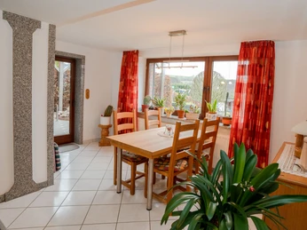 Ferienwohnung Schirdewahn | Altenbeken Ferienwohnung Schirdewahn | Altenbeken