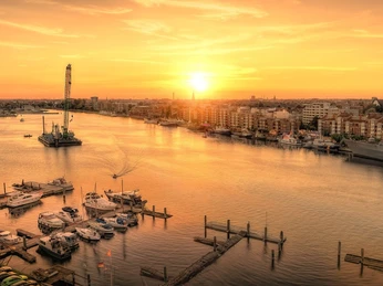Panorama Großer Hafen und Bontekai