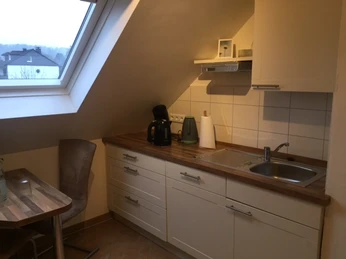 fewo_moennekes_kueche3.jpg Kleine Küchenzeile und DachfensterSmall kitchenette and skylight