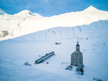 spittel Winter_3.jpg Altes Spittel im WinterOld Spittel in winterAncien hospice en hiver