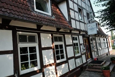 Seefahrer_Osten_Oste_Eingangsbereich_aussen_BR_Hemmoor.jpg
