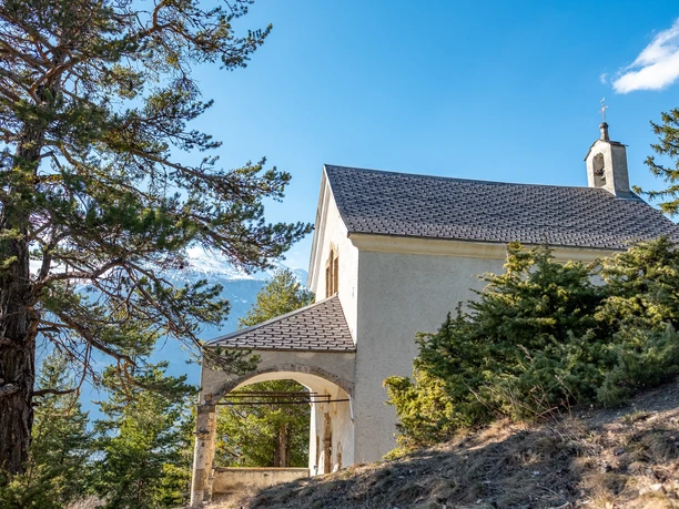 Kapelle Burgspitz.jpg Aussenansicht Kapelle Burgspitz