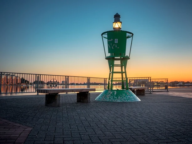 Bonteplatz am Großen Hafen