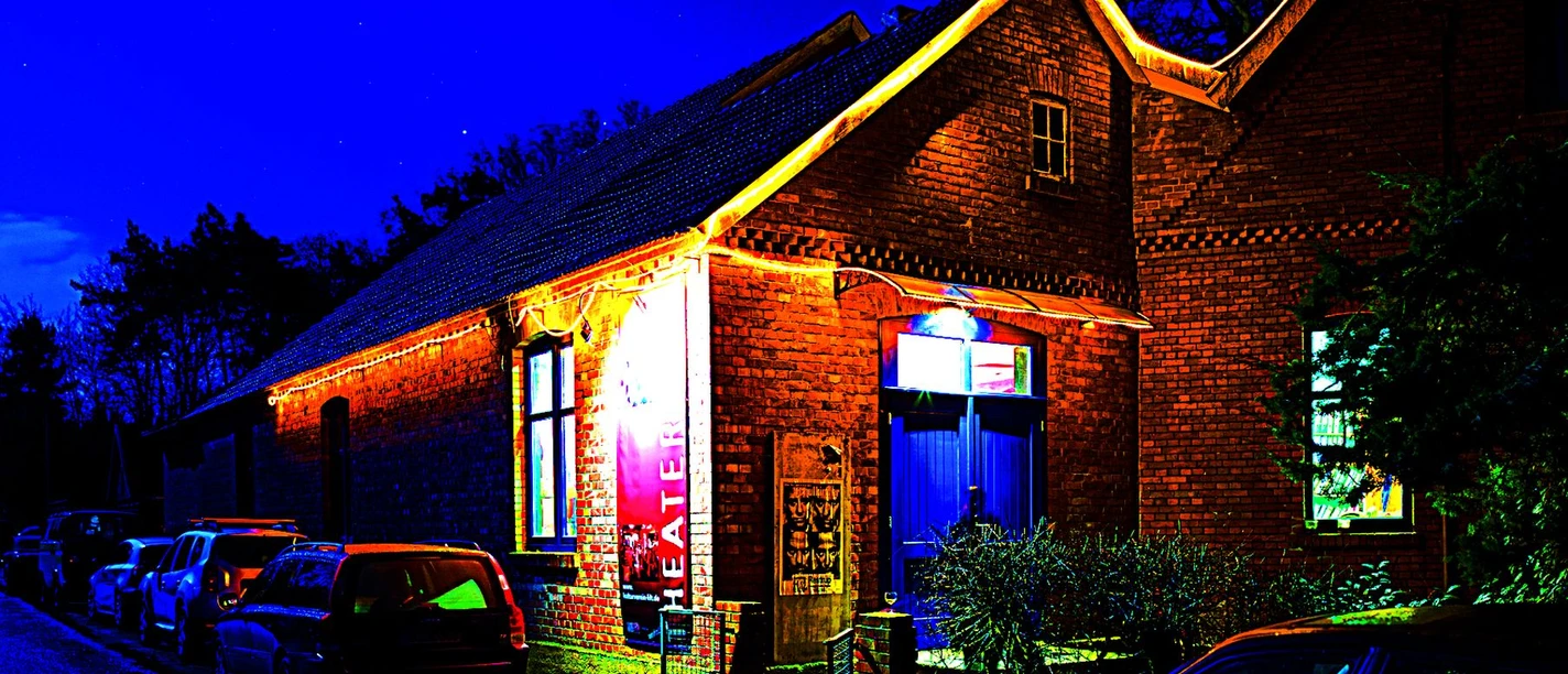 Restrup Theateraussen.jpg