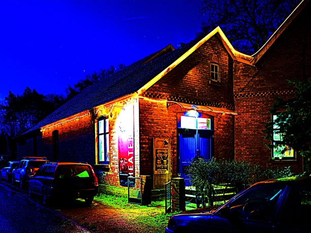 Restrup Theateraussen.jpg Restrup Theateraussen.jpg