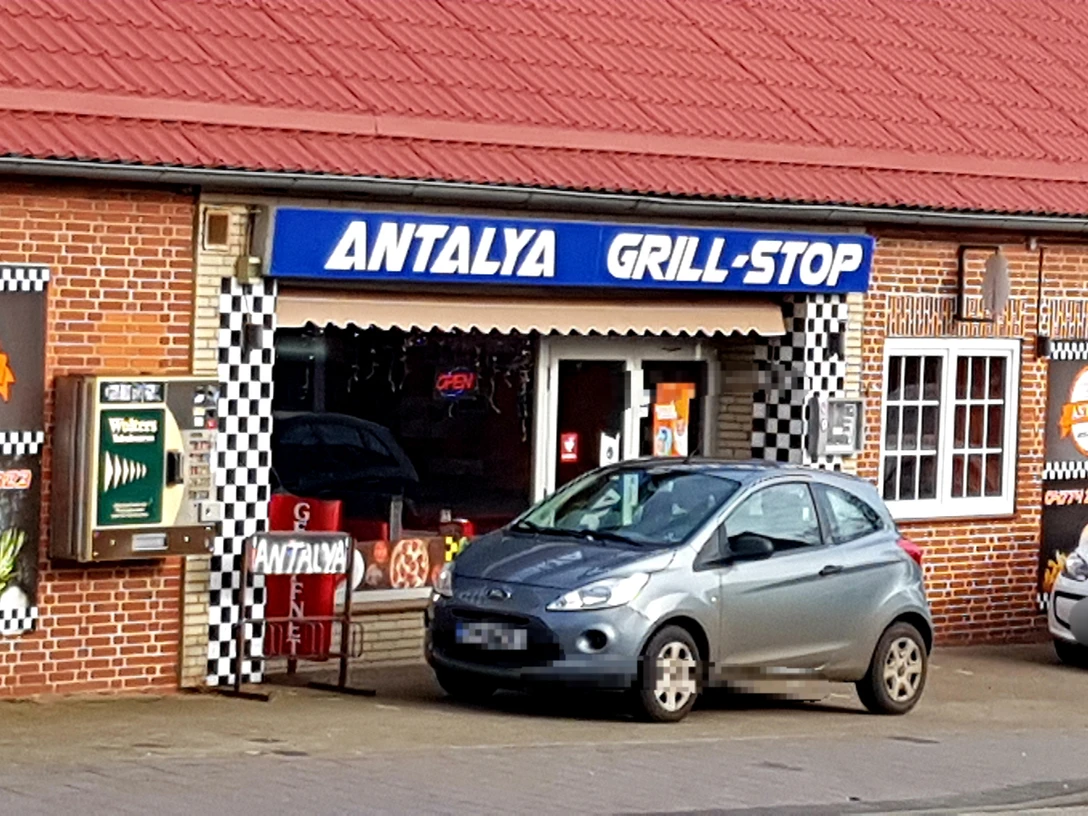 Imbiss_Antalya_Grill_Aussenansicht_Hechthausen_BR_SG_Hemmoor.jpg