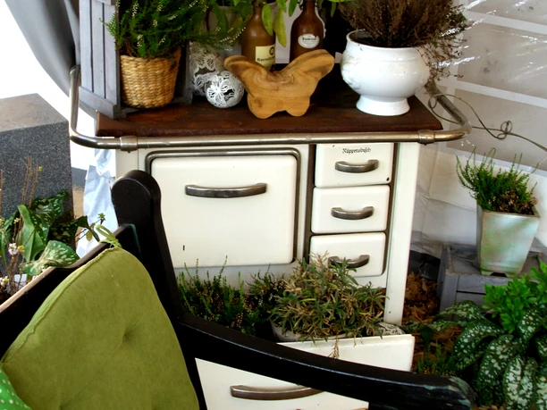 Der Außenbereich von Fleisch und Feinkost Bösch Der Außenbereich von Fleisch und Feinkost Bösch