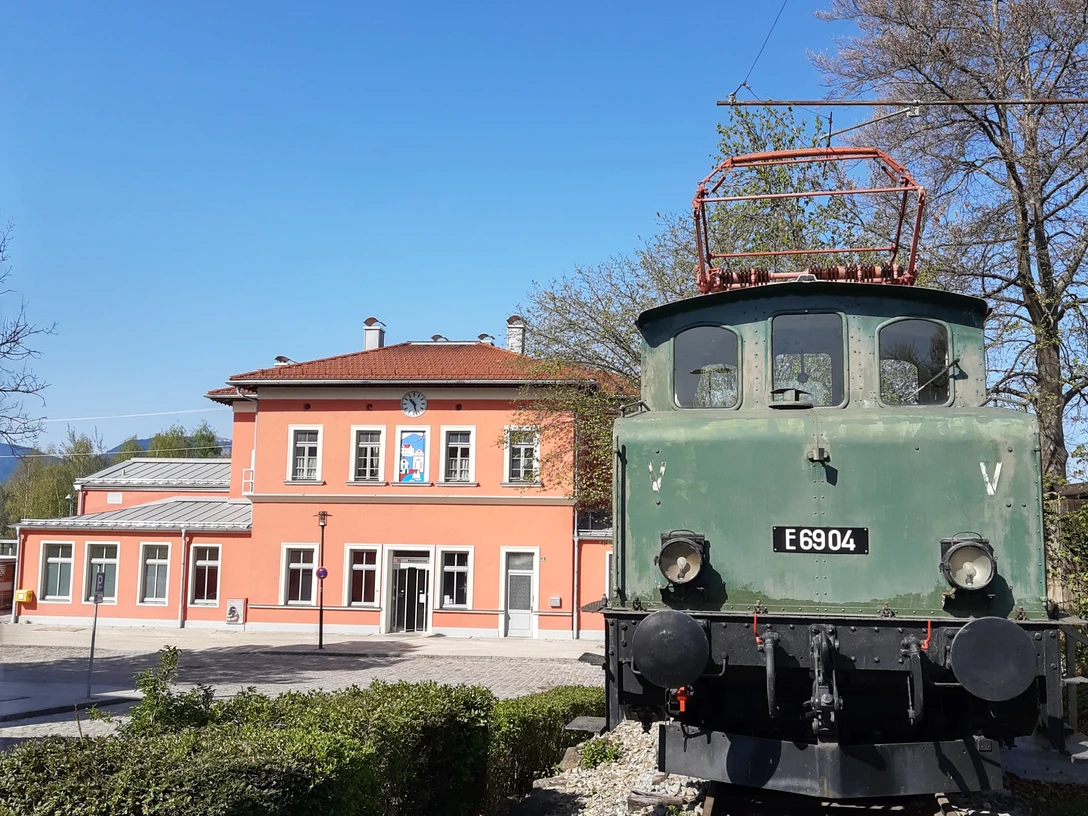 Bahnhof @Carolina Hopen (2).jpg