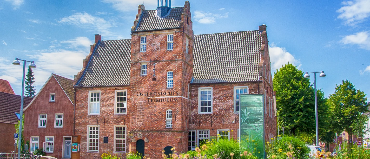 Teemuseum Norden Außenansicht.jpg