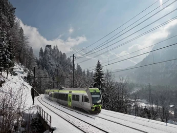 bls-loetschberg-route-zug-blausee-winter-schnee.jpg