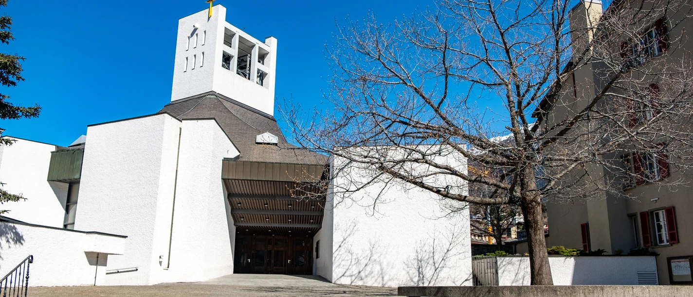 Herz Jesu Kirche Brig Vue extérieure de l'église Herz-Jesu à Brigue