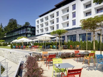 cafevienna-campus hertenstein-restaurant-06-weggis.jpg