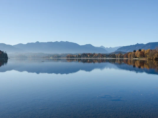 Staffelsee bei Uffing 1 @Simon Bauer.jpg
