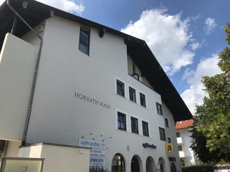 Horváthhaus 3 @Carolina Hopen.JPG
