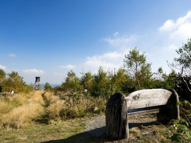 Bank auf dem Hohen Eimberg