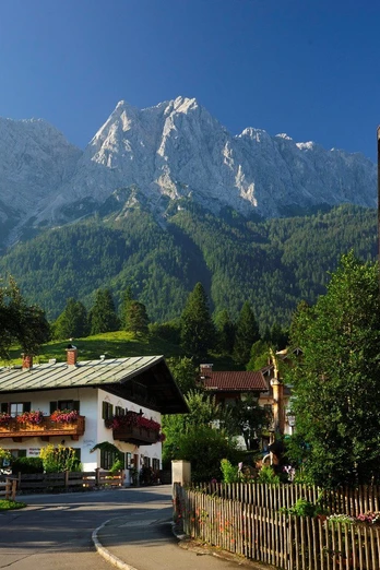 Grainau Dorfidylle.jpg