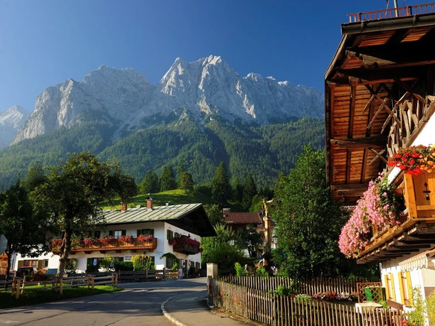 Grainau Dorfidylle.jpg