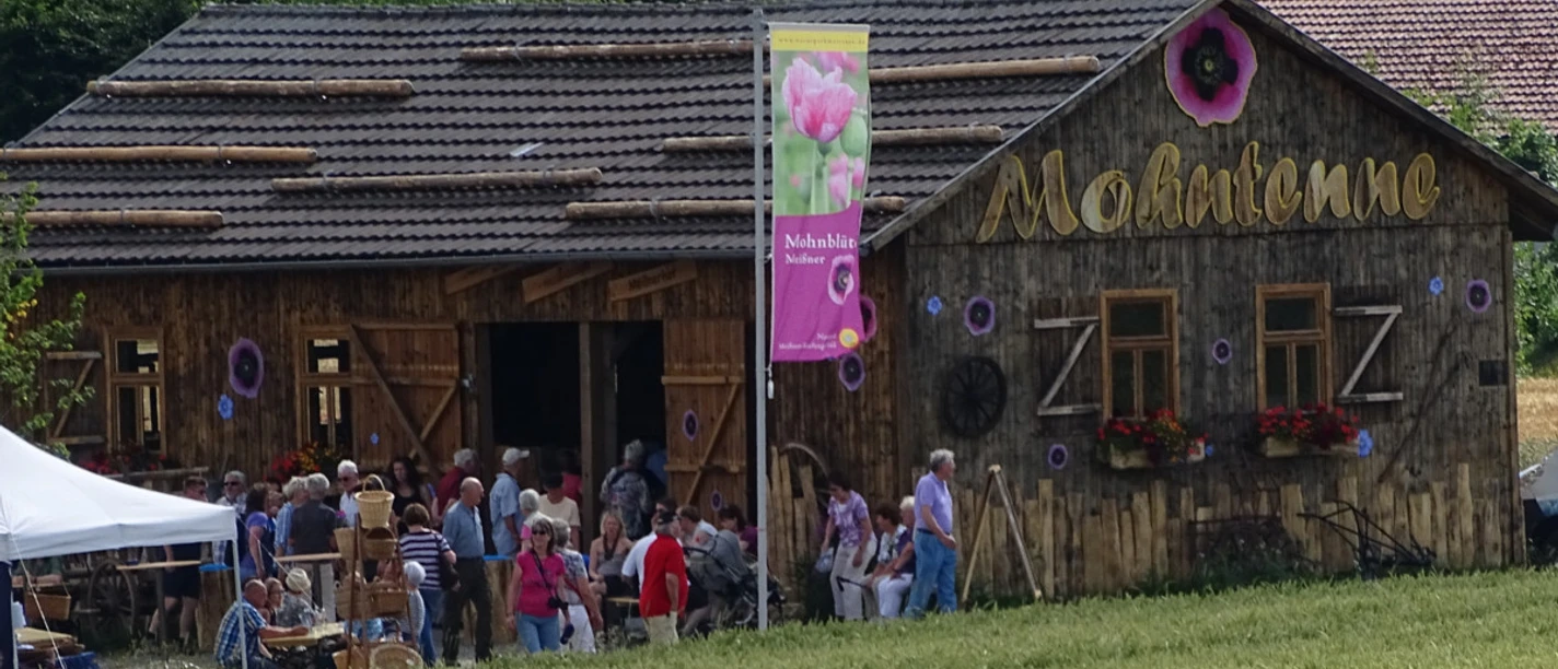 Mohntenne außen