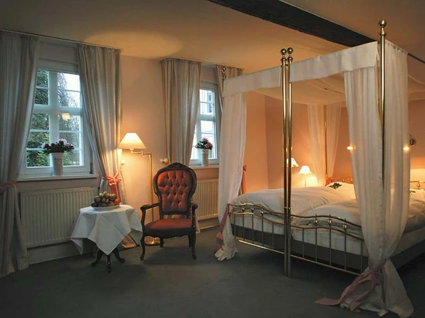 Hotel Garni Schloss Bad Zwesten, Zimmer