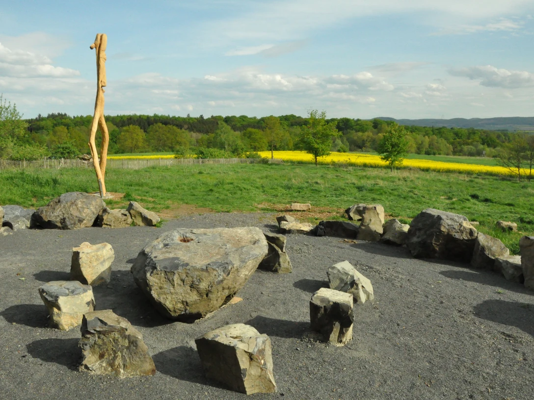 2015 Mader Heide Gerichtsplatz