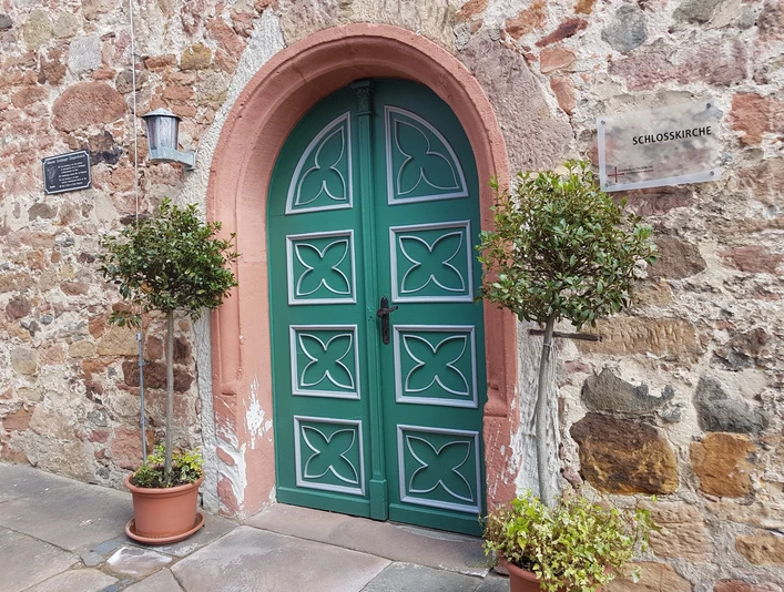 Eingang der Schlosskirche
