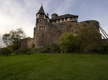 Areal_Schloss-Berlepsch_(c)GrimmHeimat_NordHessen