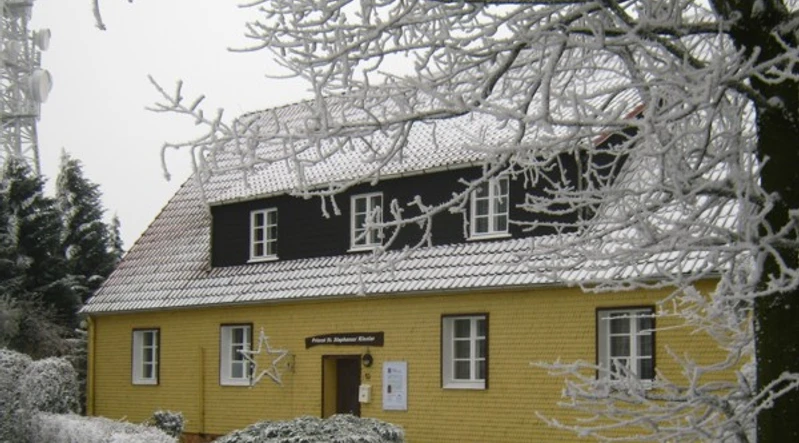 Kloster "Priorat St. Stephanus" Schwarzenborn