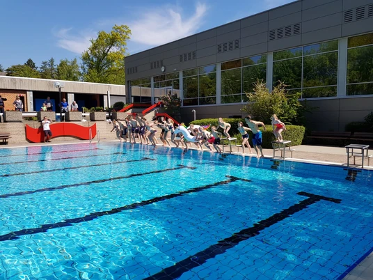 Hallen- und Freibad Immenhausen