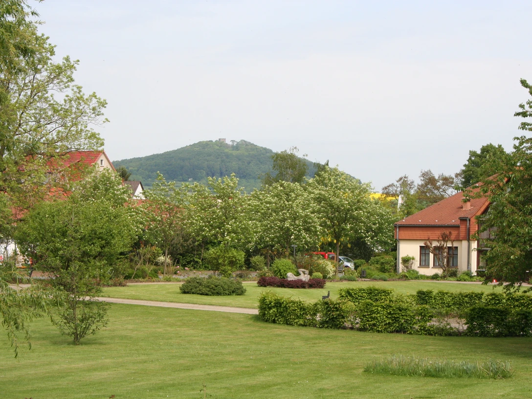 Haus des Gastes Naumburg mit Weidelsburg