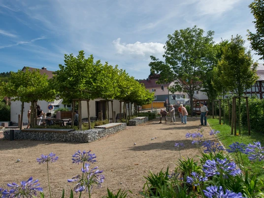 2012 08 23 Naumburg Elbenberg Bouleplatz