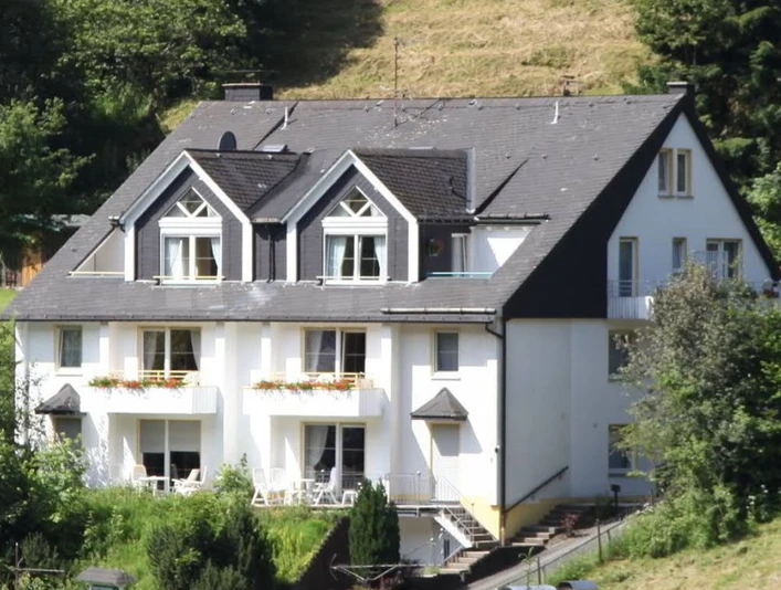 Appartementhaus Vierjahreszeiten