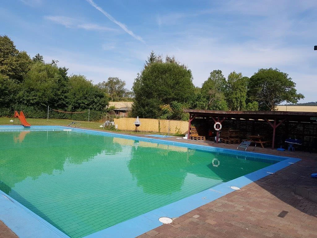 Schwimmbad Moischeid-20180720_094107