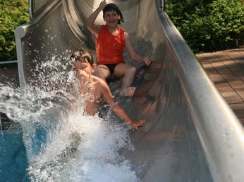 Melsungen Waldschwimmbad Rutsche