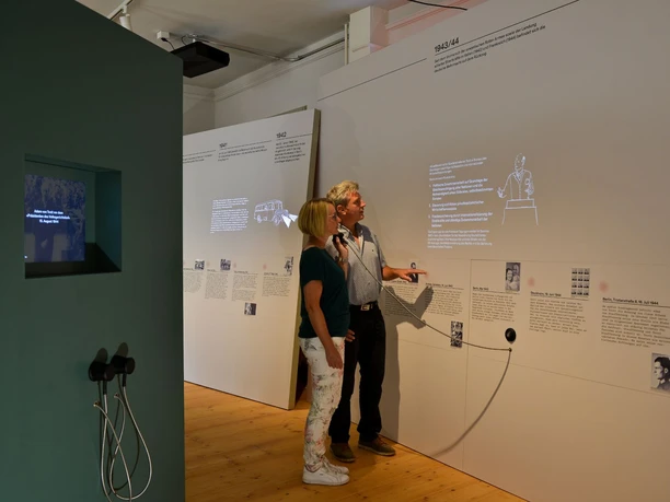 Austellung Stiftung Adam von Trott